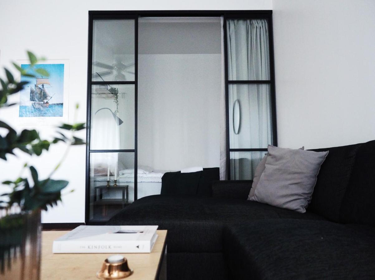 "Hatanpaeae" - Renovated 1Br Apartment In Historical Building & Central Location Tampere Bagian luar foto