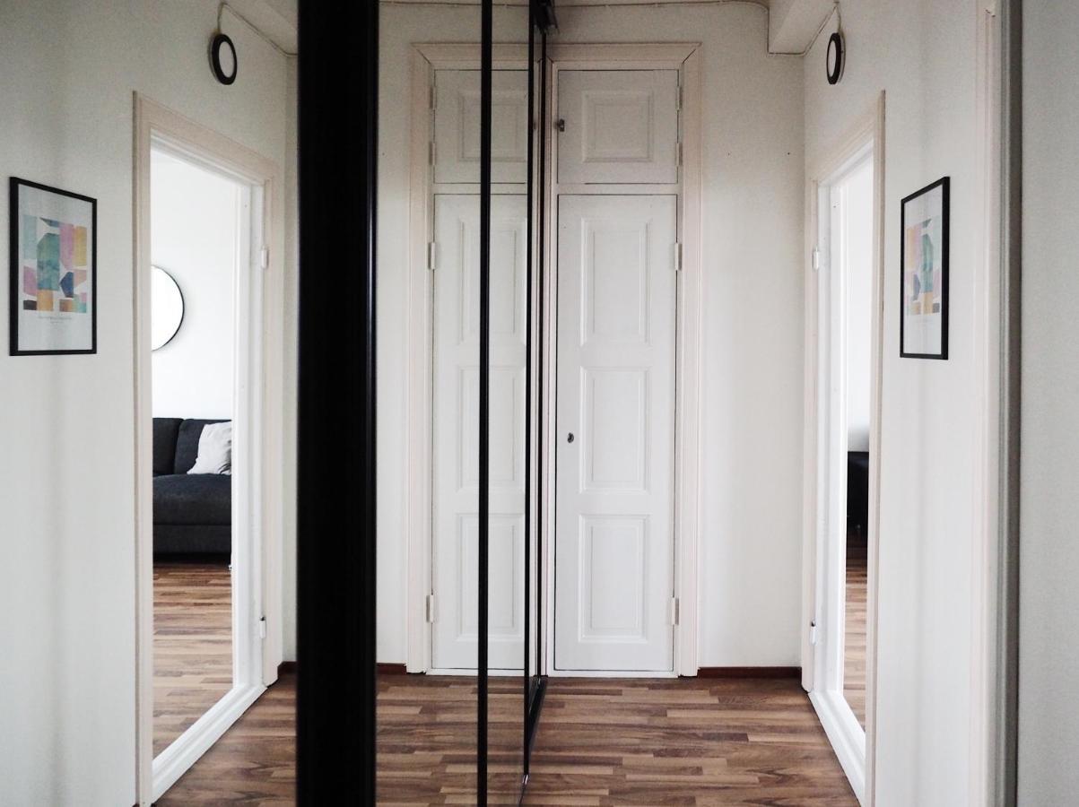 "Hatanpaeae" - Renovated 1Br Apartment In Historical Building & Central Location Tampere Bagian luar foto