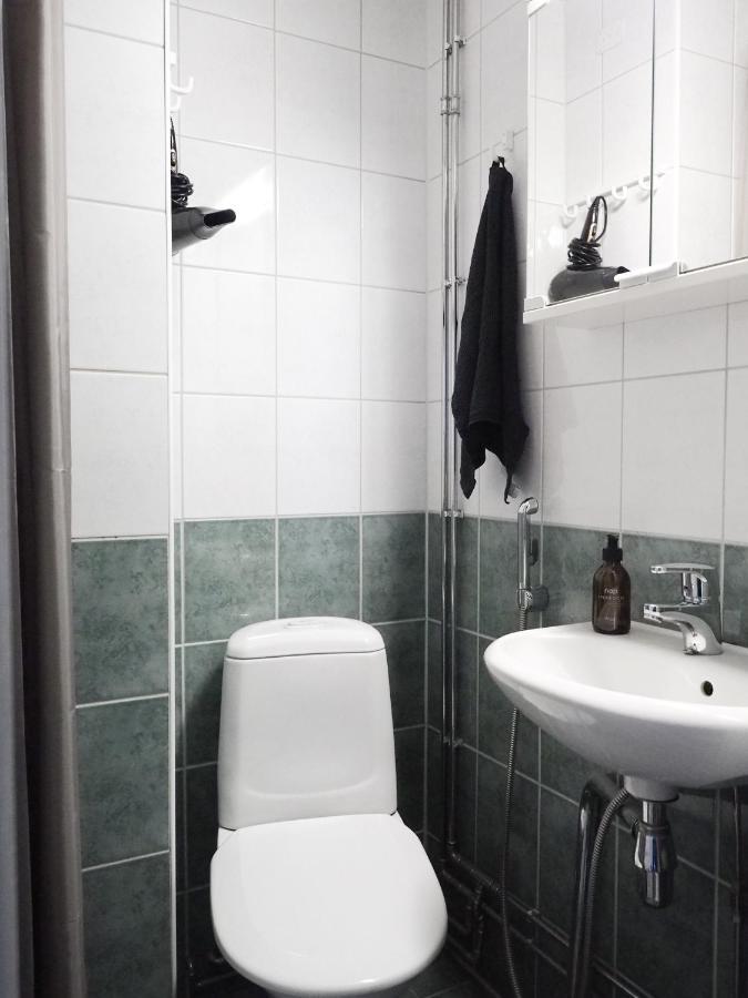 "Hatanpaeae" - Renovated 1Br Apartment In Historical Building & Central Location Tampere Bagian luar foto
