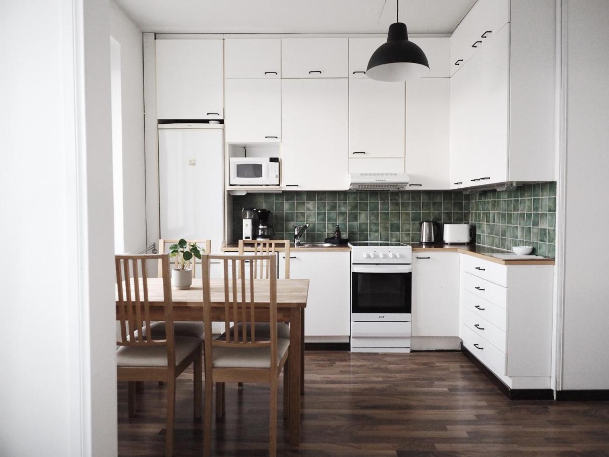 "Hatanpaeae" - Renovated 1Br Apartment In Historical Building & Central Location Tampere Bagian luar foto