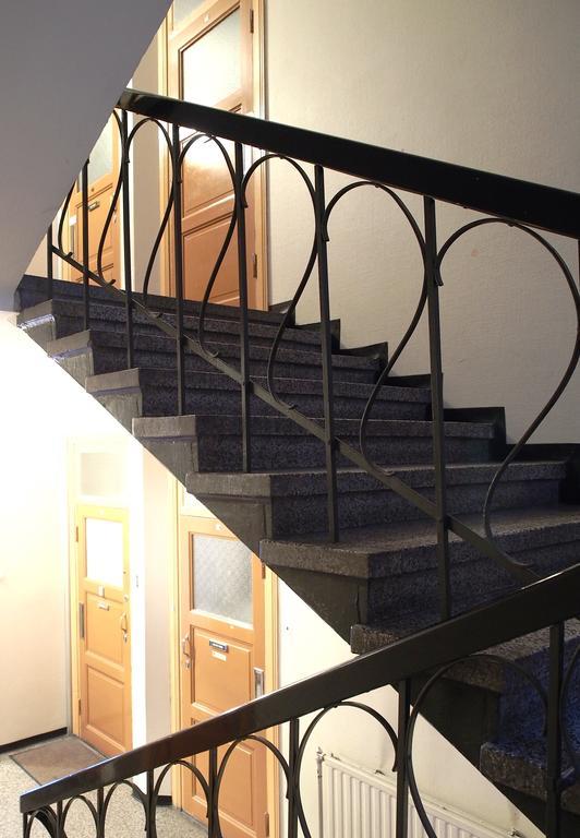 "Hatanpaeae" - Renovated 1Br Apartment In Historical Building & Central Location Tampere Bagian luar foto